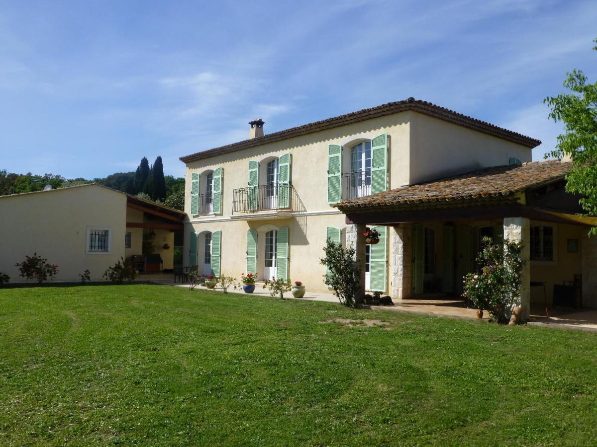 Chambre D'Hotes "La Bastide Des Eucalyptus" Antibes Eksteriør billede